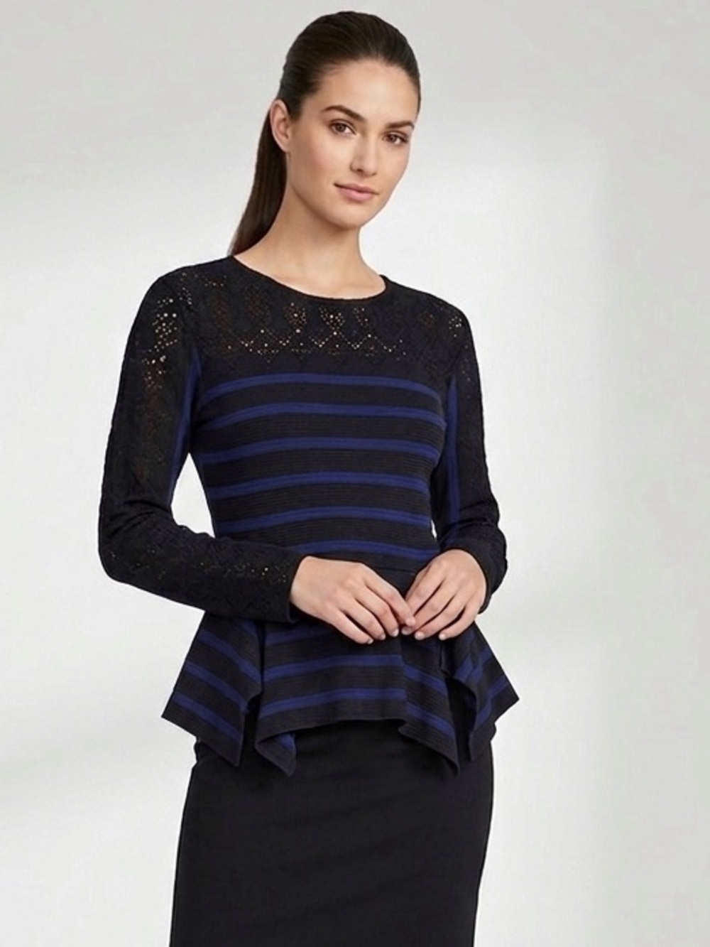 079 BCBGMAXAZRIA Women’s Rosemary LS Stripe Peplum Top - Black/ Blue, Medium